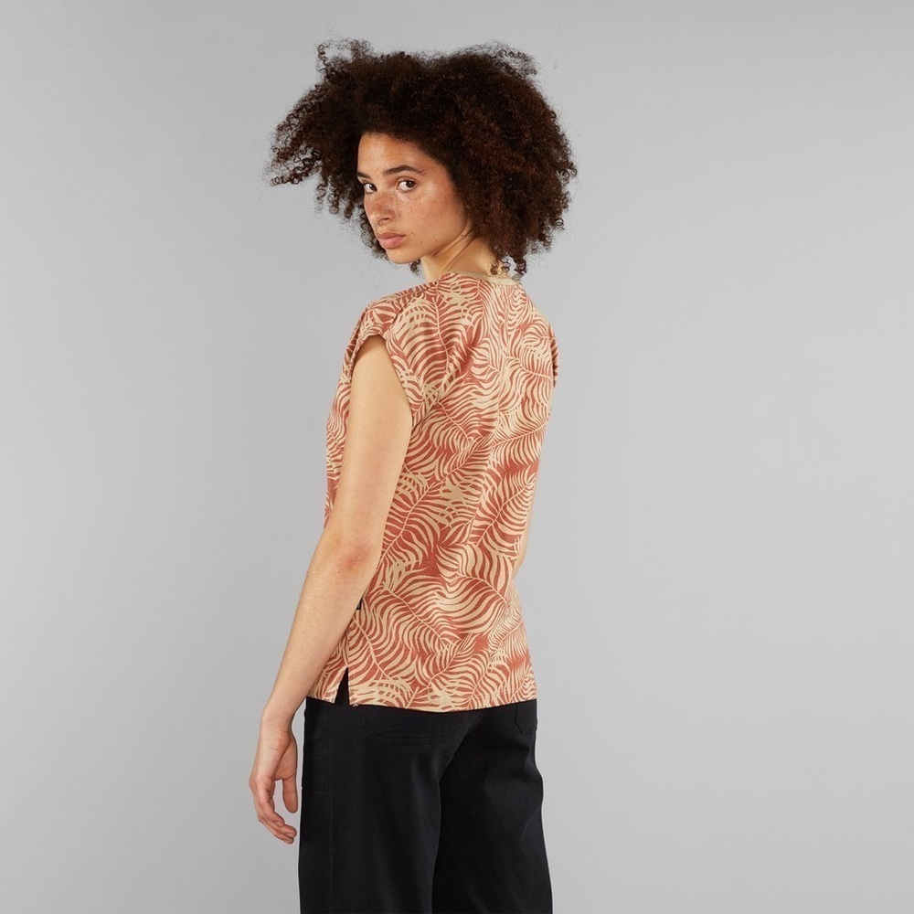 Dedicated Women’s T-shirt Visby Palm Leaves Beige Medium organic cotton